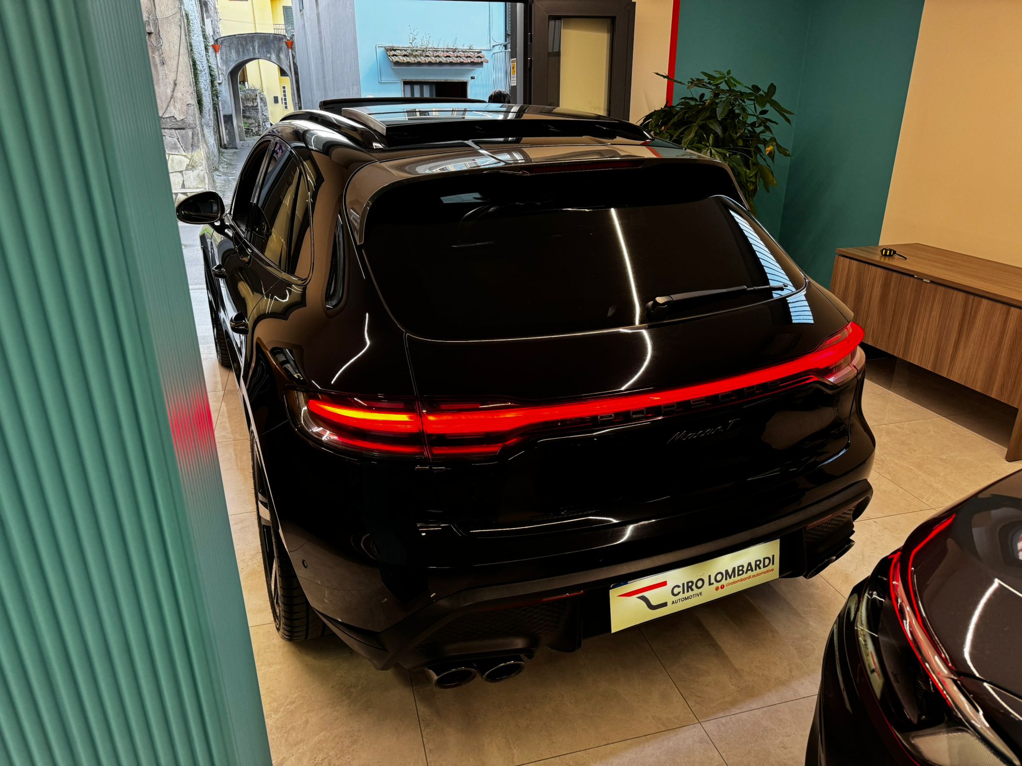 Porsche Macan T