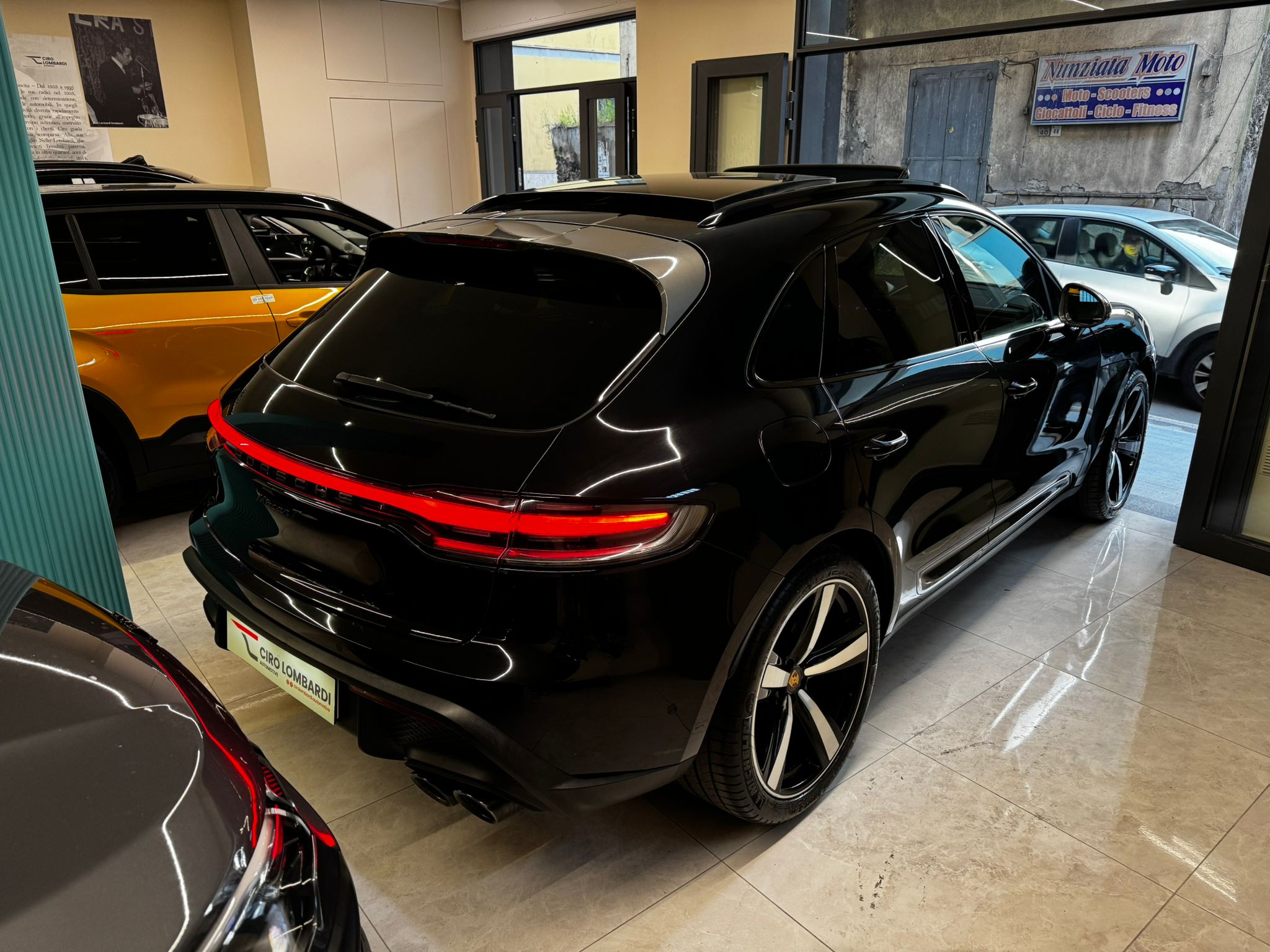 Porsche Macan T