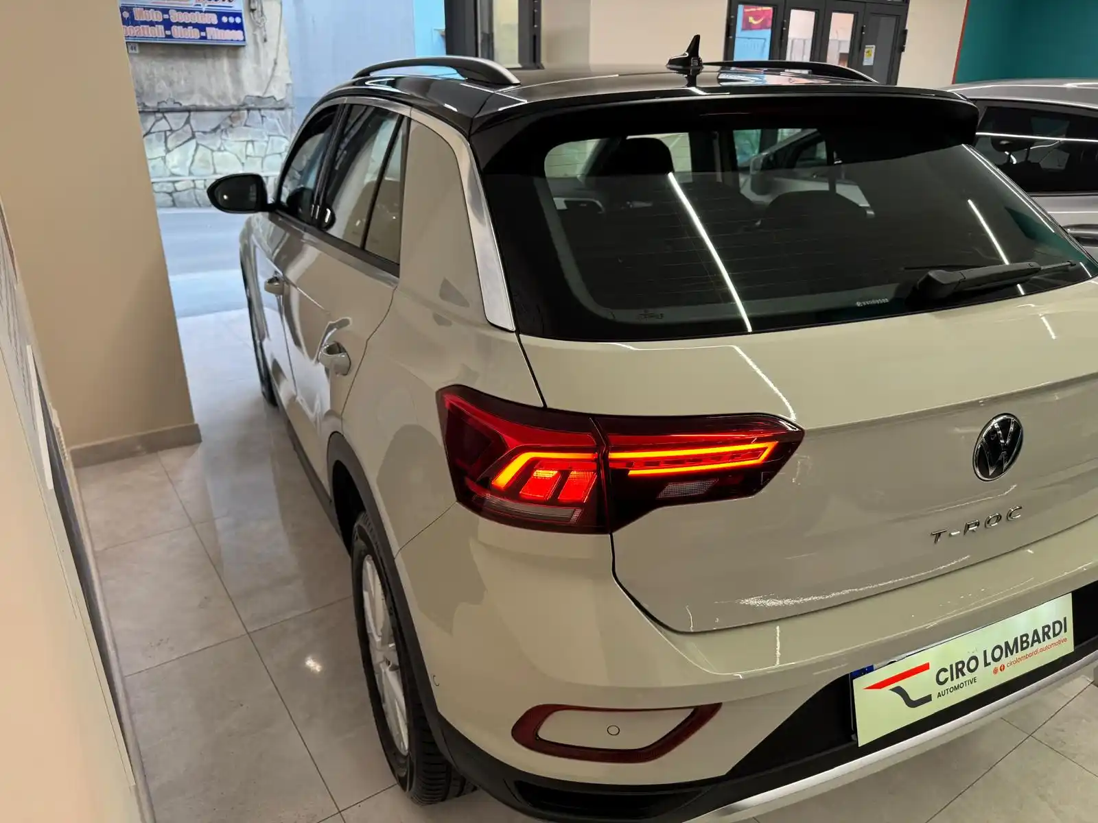 Volkswagen T-Roc 1.0 tsi Life 110 cv