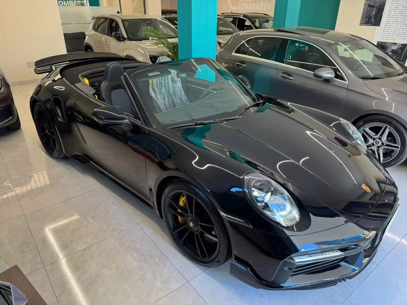 Porsche 911 Turbo Cabrio 3.8 581 cv