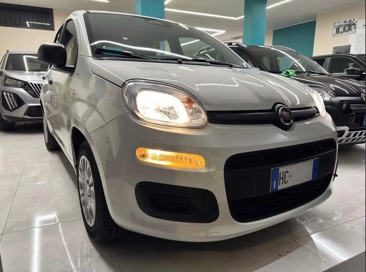 Fiat Pandina ICON 1.0 SeS Hybrid