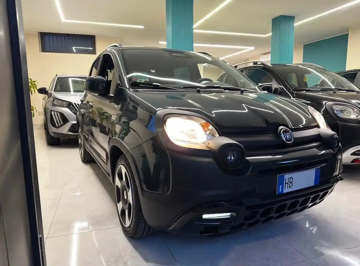 Fiat Pandina Cross 1.0 65 cv Hybrid