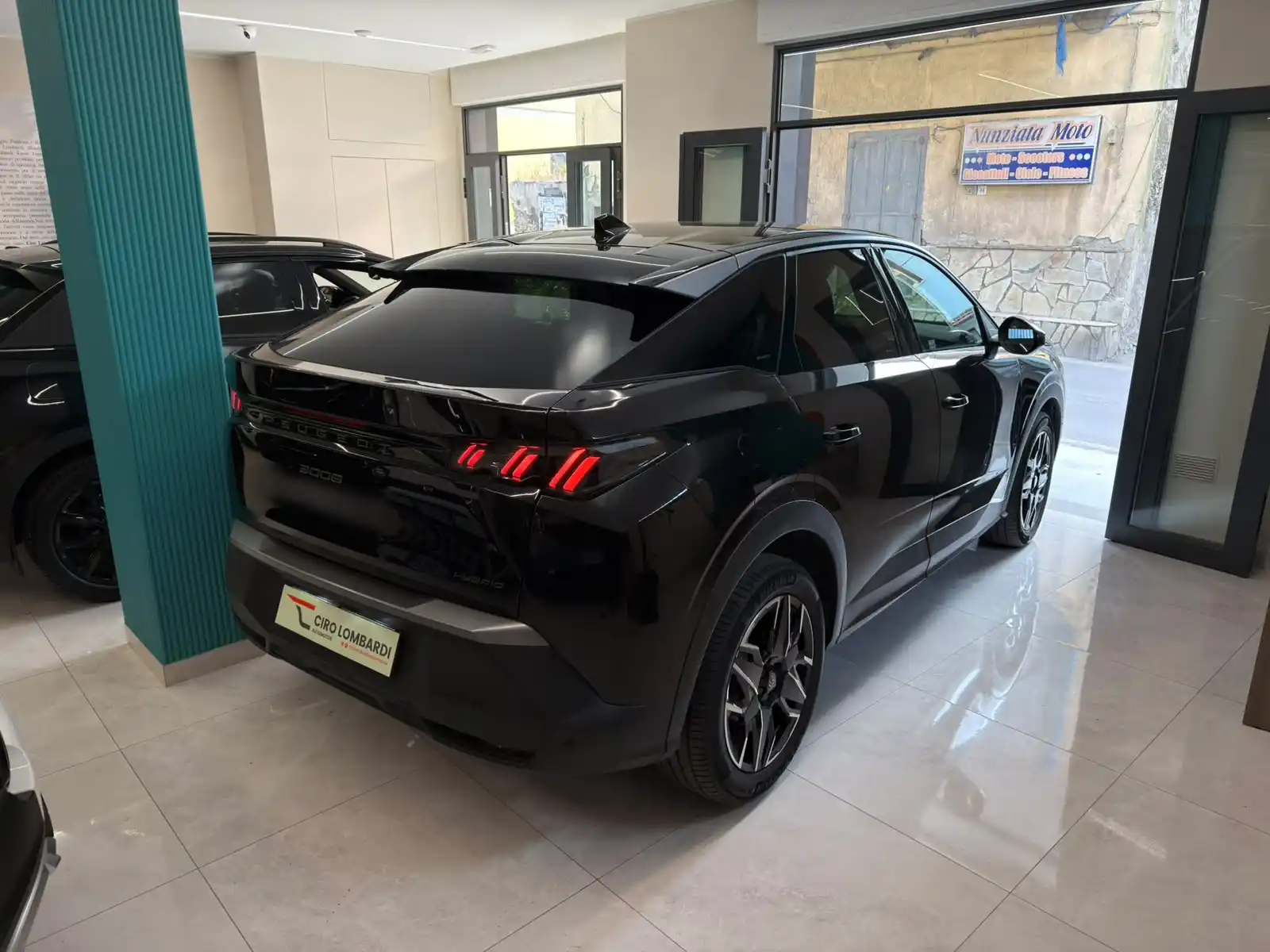 Nuova Peugeot 3008 Allure Hybrid 145 cv E-DCT6